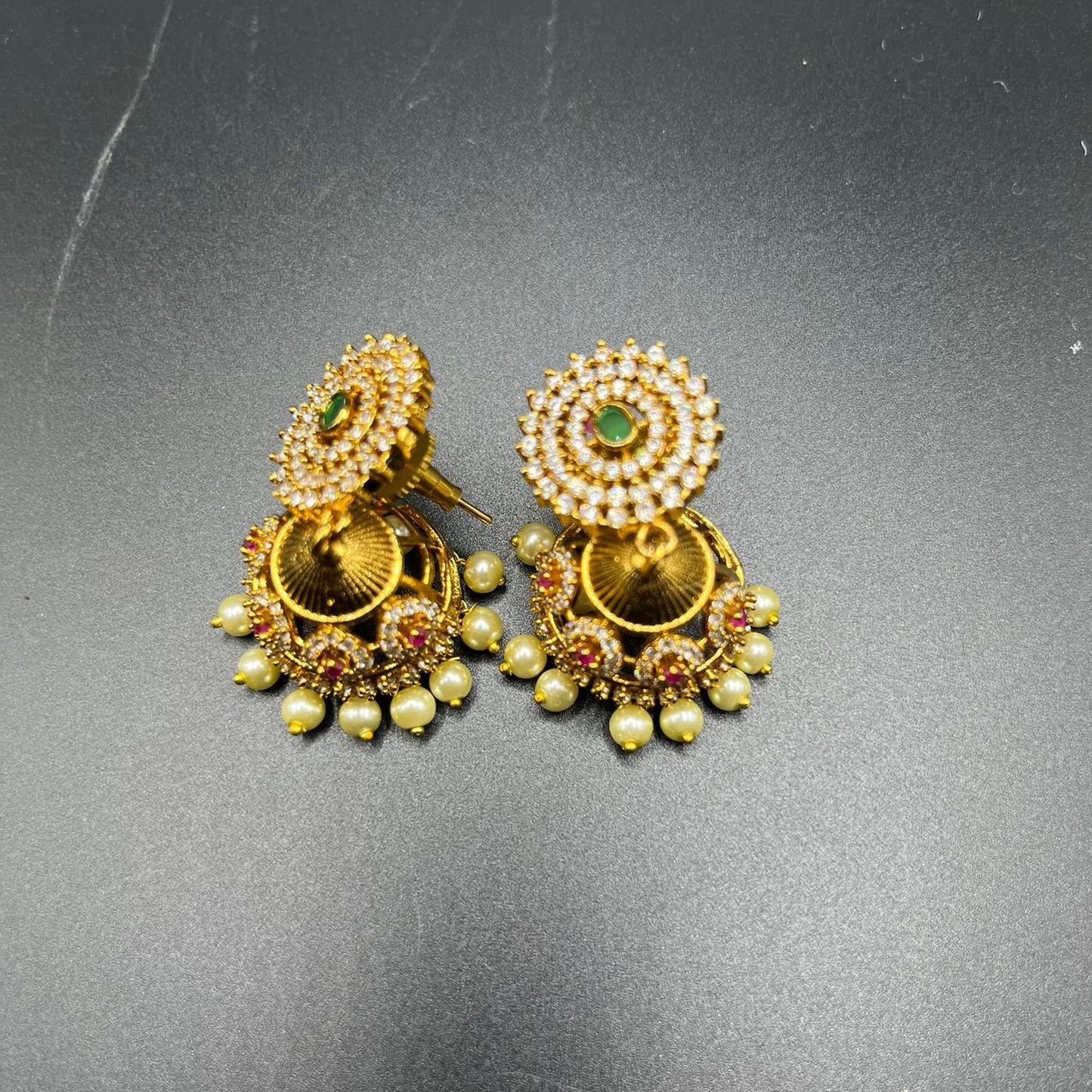 RS-012 AD Jhumkas